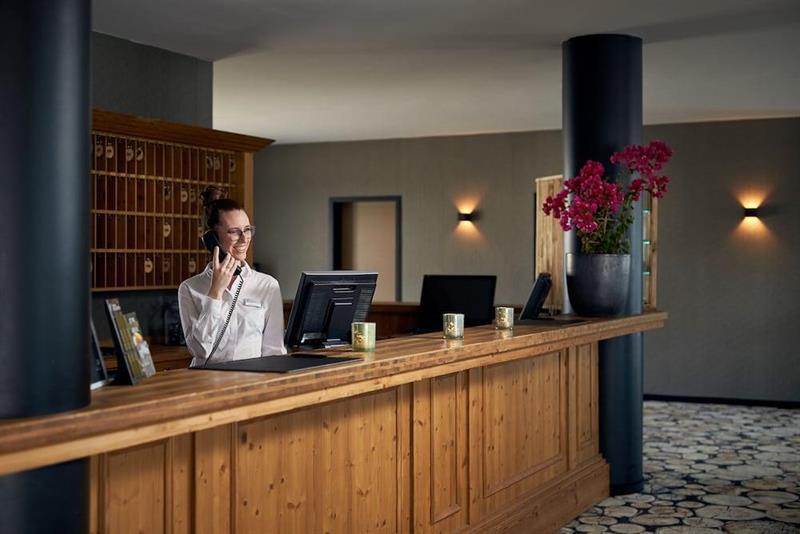 Hotel Hamburg-Wittenburg Van Der Valk Dış mekan fotoğraf